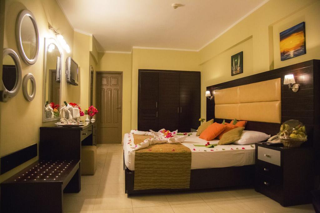Hotel Cataract Layalina Naama Bay Sharm El-Sheikh Exterior foto